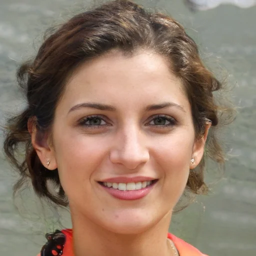 Ayşe Y.